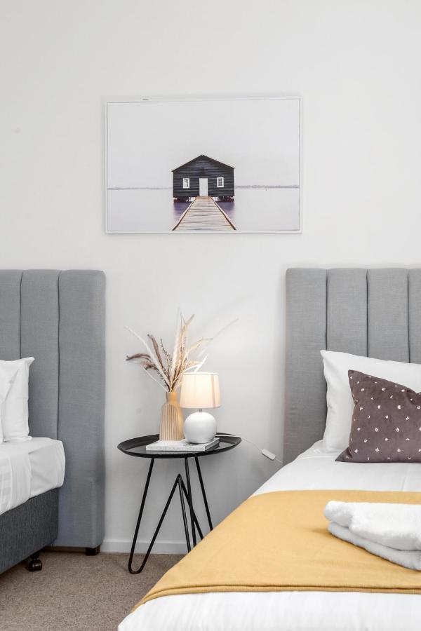 Palmerston St Apartments By Urban Rest Melbourne Exteriör bild